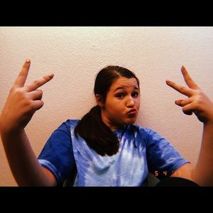 Meet your Posher, Maya